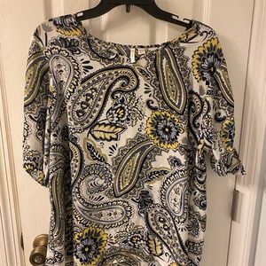 Paisley vibrant colorful short sleeve top